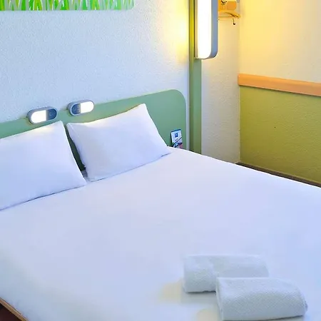 Hotel Ibis Budget Orange Centre 2*