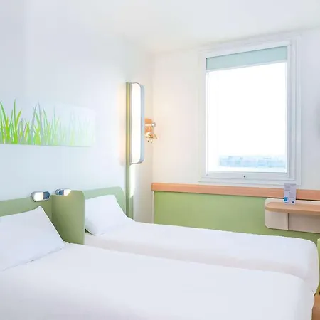Ibis Budget Orange Centre Hotel
