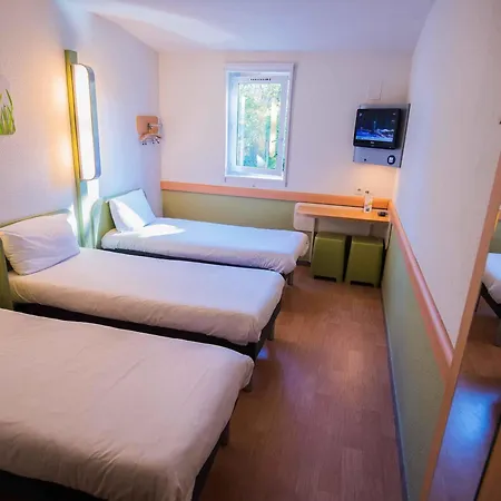 Hotel Ibis Budget Orange Centre 2*
